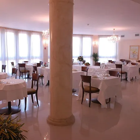 Pilgrim's Hotel