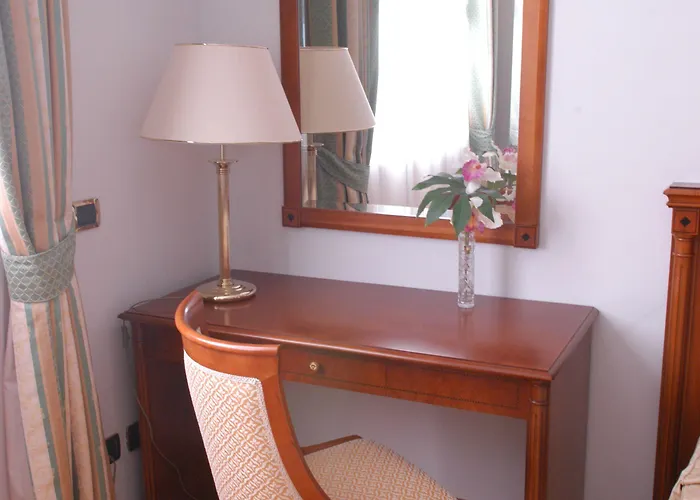فندق Hc Hotel Cremona Pilgrim'S 3*