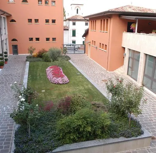 Hc Hotel Cremona Pilgrim'S