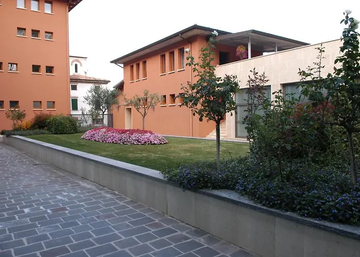 فندق Hc Hotel Cremona Pilgrim'S Cicognolo
