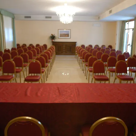 Szálloda Hc Cremona Pilgrim's 3*