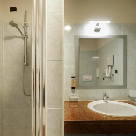 فندق Hc Cremona Pilgrim's 3*