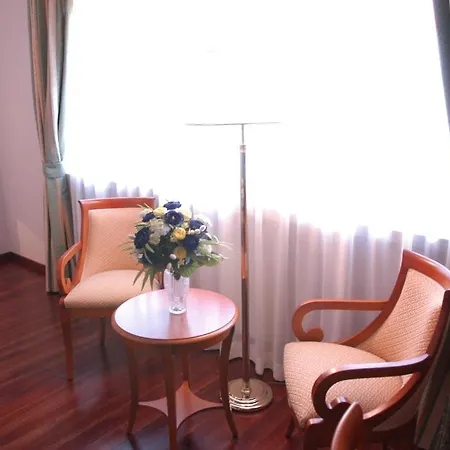 Hc Cremona Pilgrim's Hotel