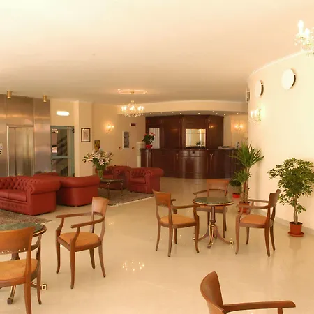 Hotel Pilgrim's 3*