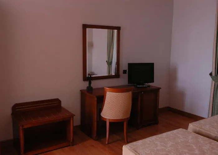 Hc Hotel Cremona Pilgrim'S 3* Cicognolo